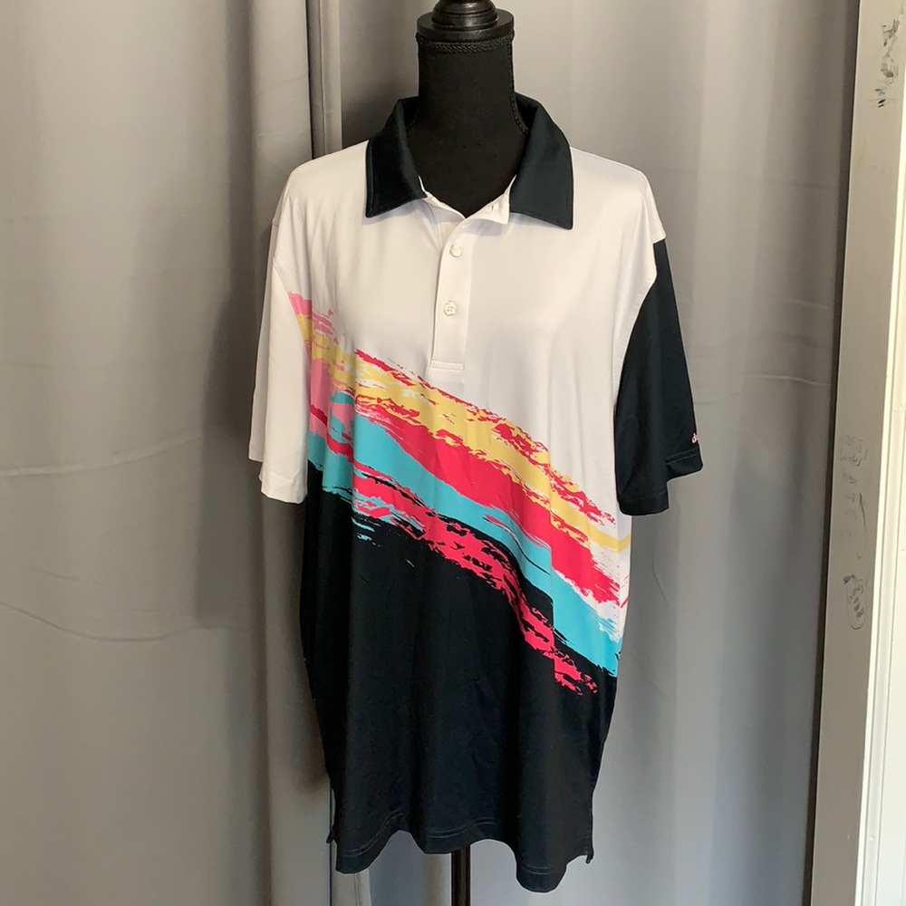 Chubbies golf shirt.